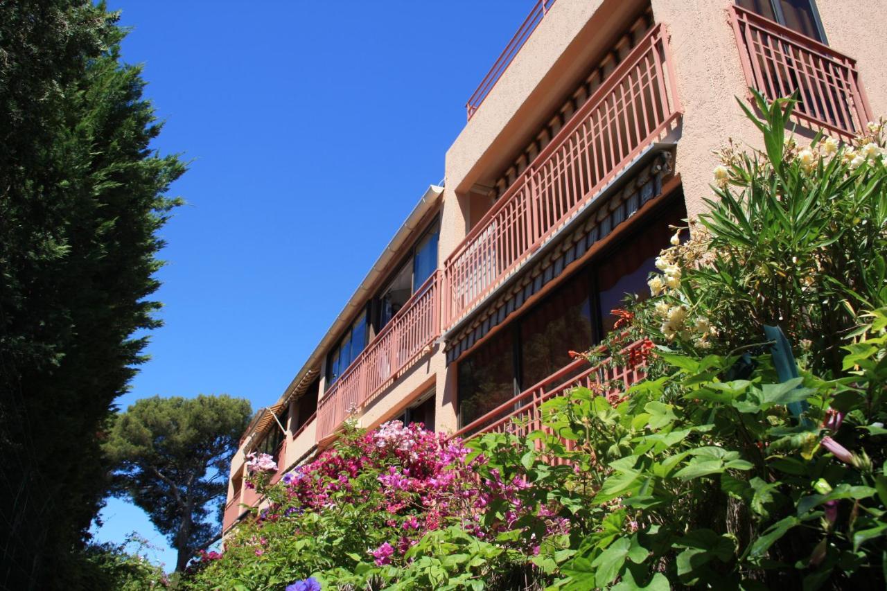 Studio Merbleuesoleil classé 3 étoiles 4 pers Bord de mer Bandol Extérieur photo